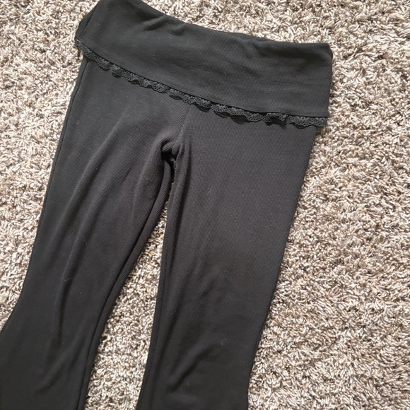 Oh Polly Jules flare pants PETITE - Picture 8 of 8